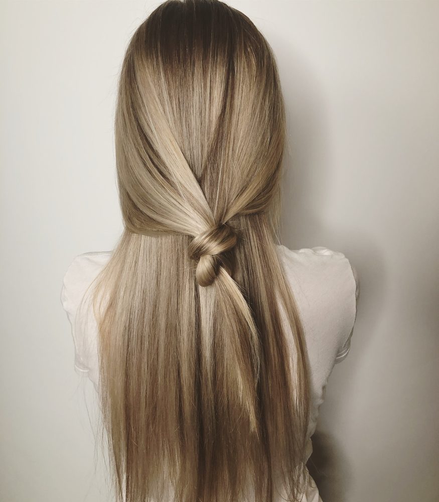 Lived-in blonde