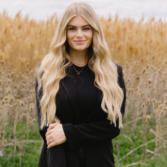Ciara Searle